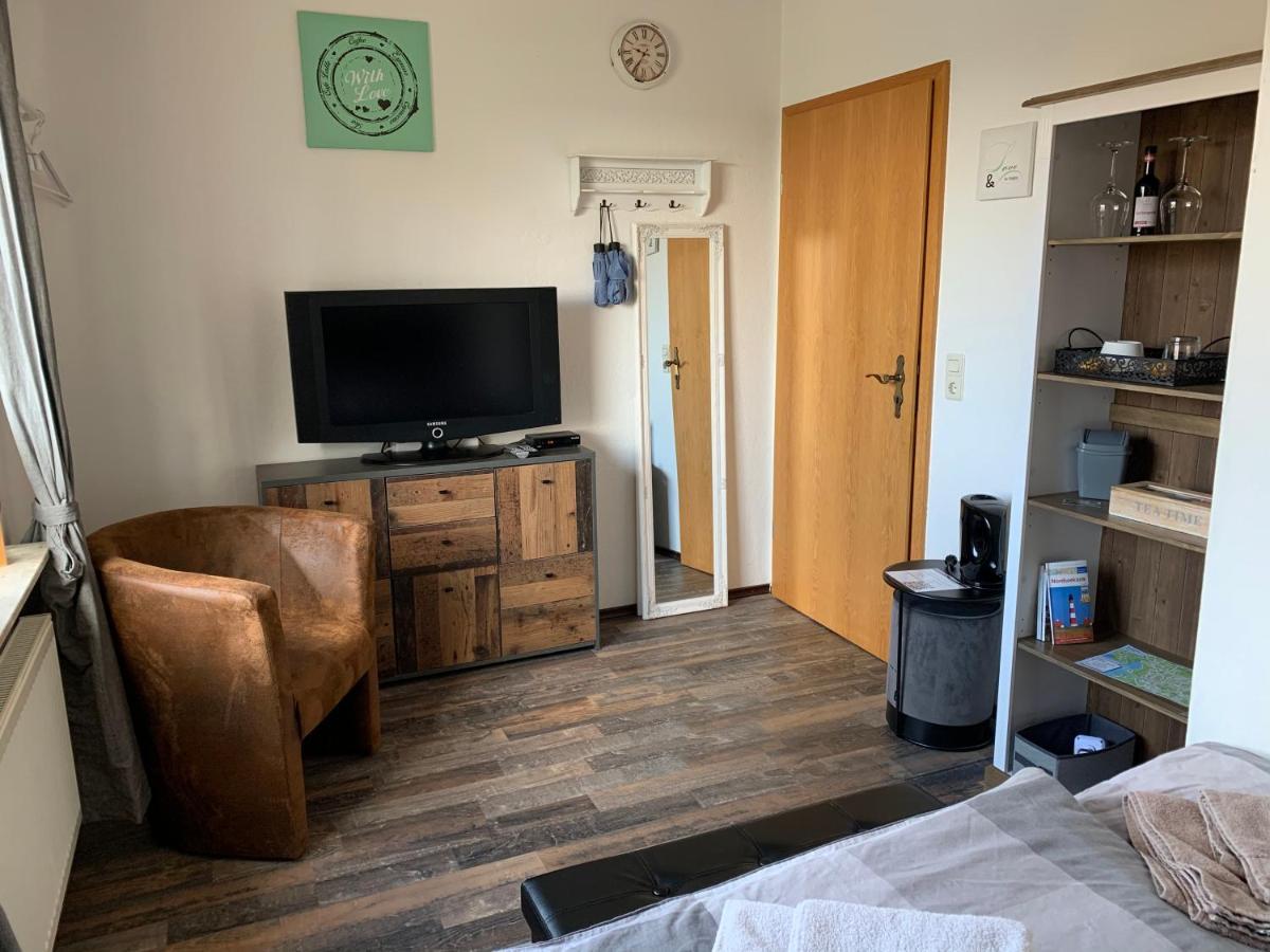 Privates Ferienzimmer An Der Nordsee ฮูซุม ภายนอก รูปภาพ